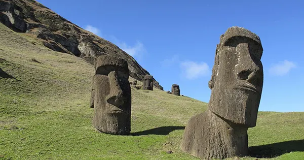 Statues moai à Tahai